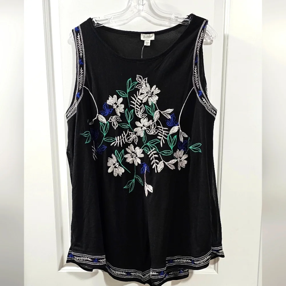 Avenue embroidered blouse black size 22 24 - Picture 1 of 4